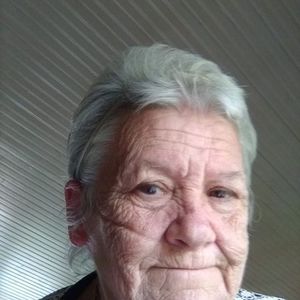 Meet your Posher, Debra